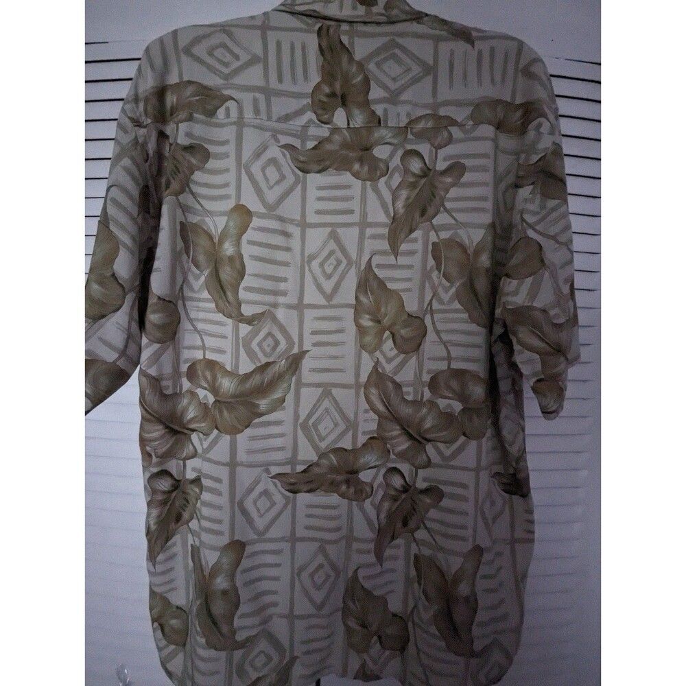 Pierre Cardin Khaki Cream Hawaiian Shirt Size M Rayon Beachy Coastal*Flaws* - Picture 6 of 7